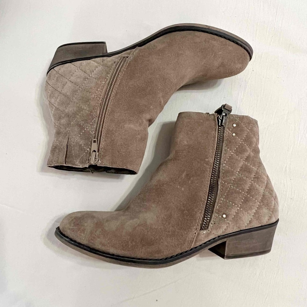 Tan Taupe Suede‎ Bootie Women's White Mountain Size 8.5 Jodi - Picture 2 of 10